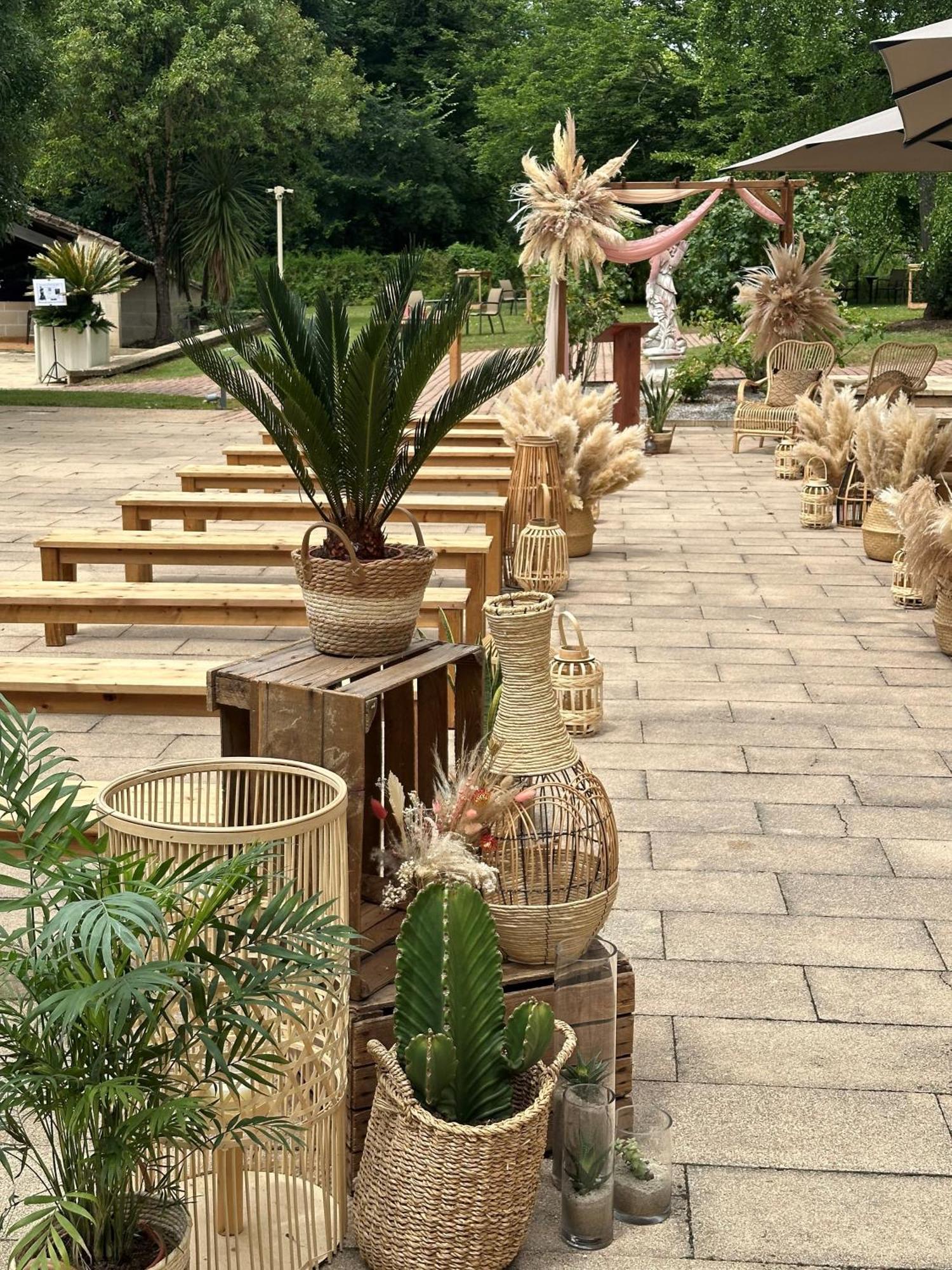 Logis Hotels - Chateau Saint Marcel Boé Esterno foto
